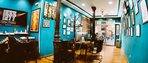 Local-1977-Tattoo-Parlour-1-1-620x266-1.jpg